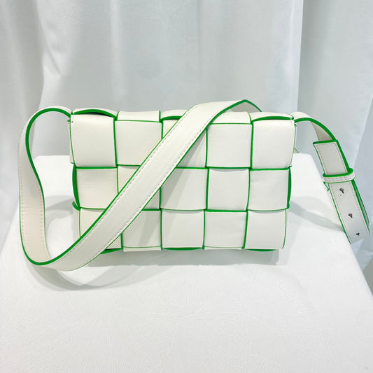 Verde Icon Woven Leather Crossbody Bag – White & Emerald Edge