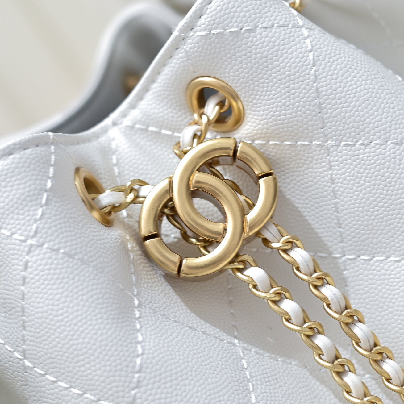 White Caviar Leather Quilted Chain Shoulder Bag