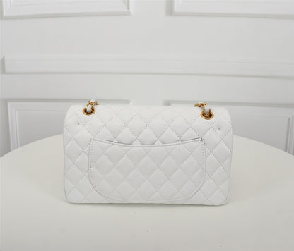 Quilted White Shoulder HandBag – Top-Grain Sheepskin