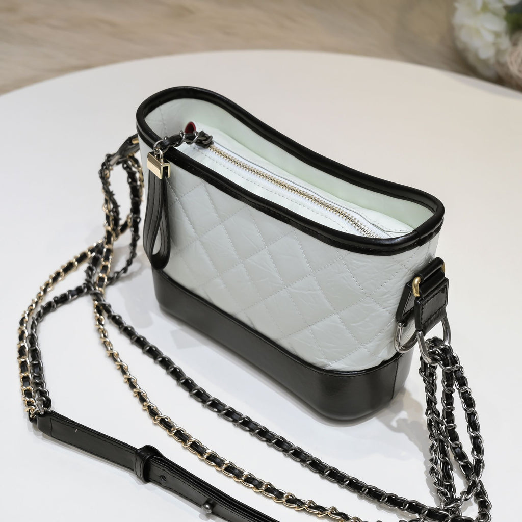 Noir Lumière Quilted Bucket Bag 