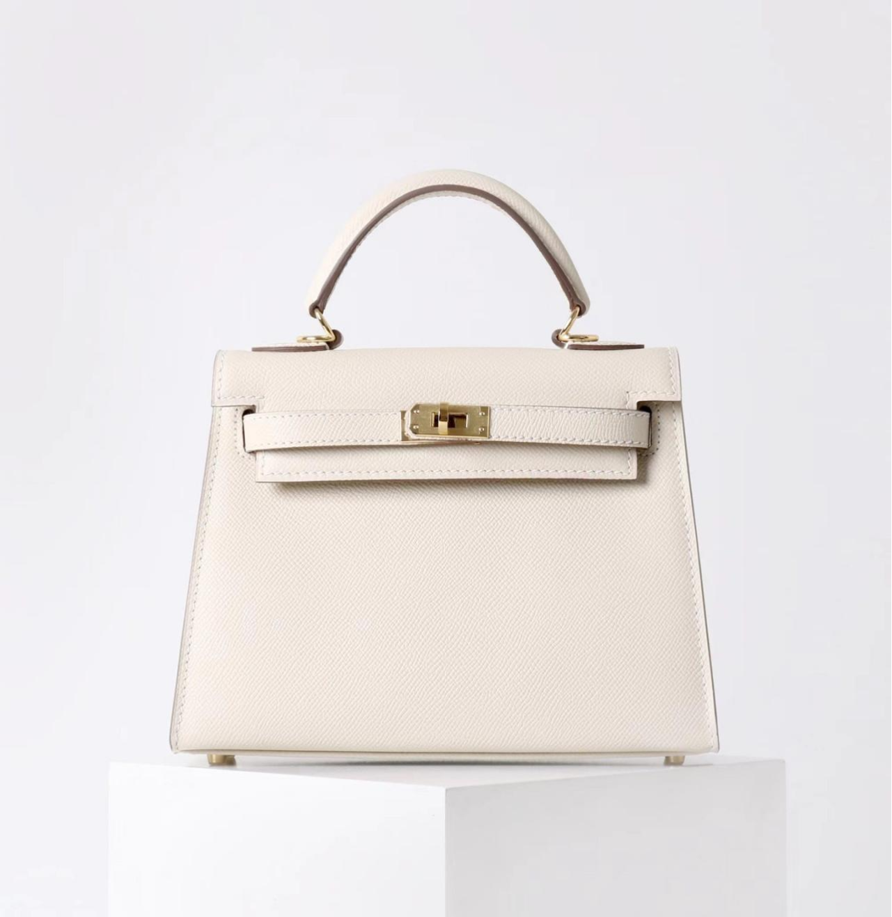 Élan Ivory Leather Top Handle Bag