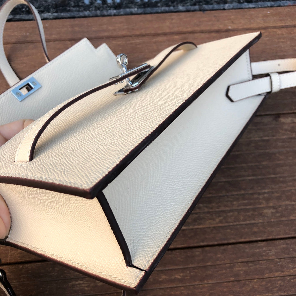 Élan Wallet Clutch – Ivory Leather (With Strap)