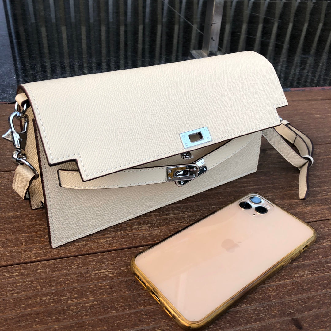Élan Wallet Clutch – Ivory Leather (With Strap)
