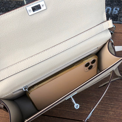 Élan Wallet Clutch – Ivory Leather (With Strap)