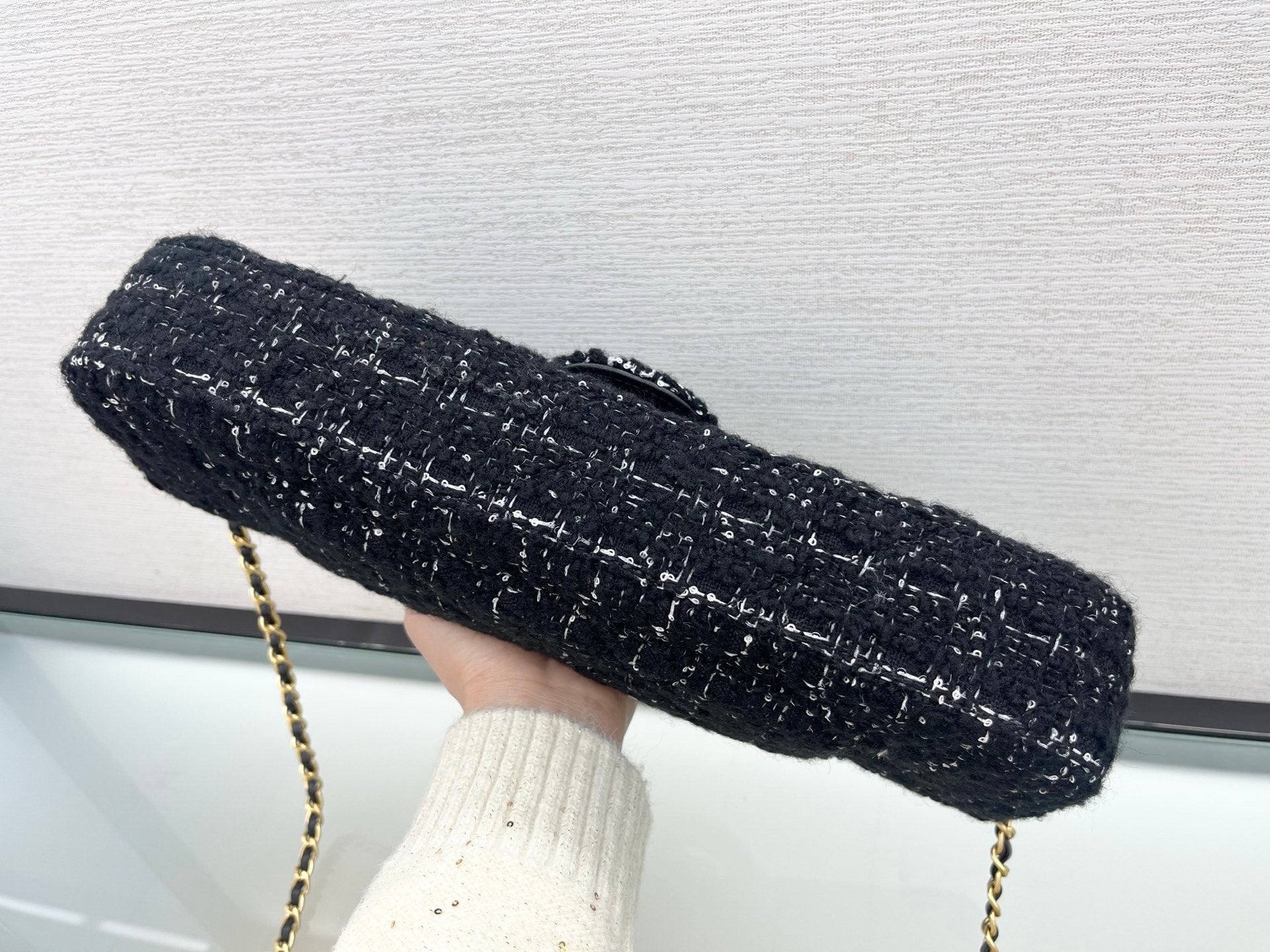 The Pure Cotton Needle Black Tweed Top-Handle Bag